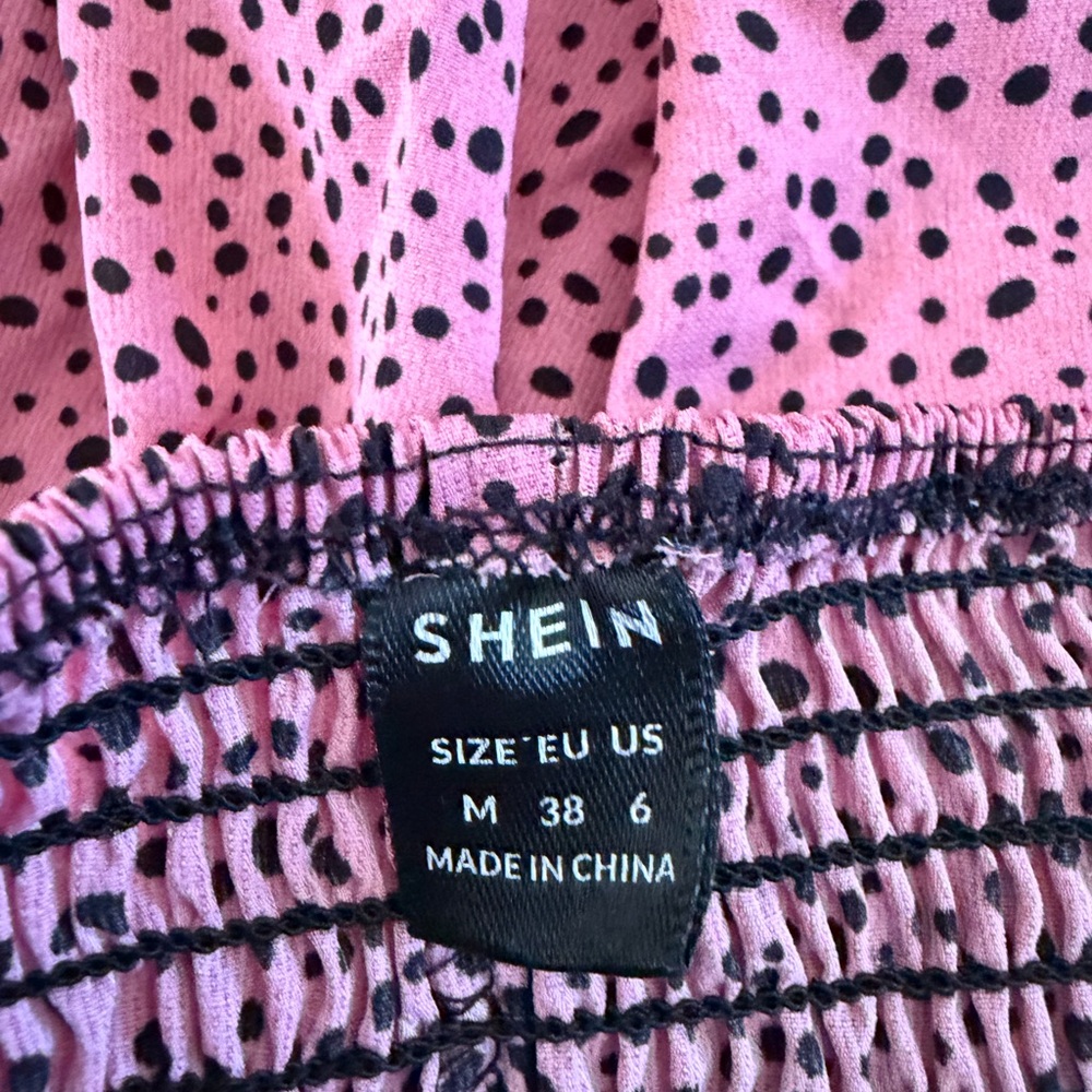 Patterned flowy shorts - Picture 2 of 3